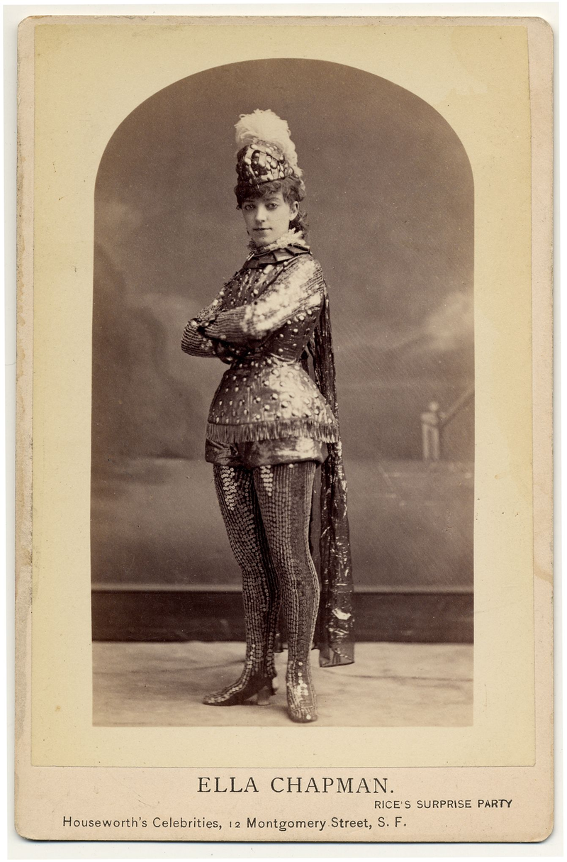 Illustration for article titled The First Ever Cosplay Photos, From the 1890s